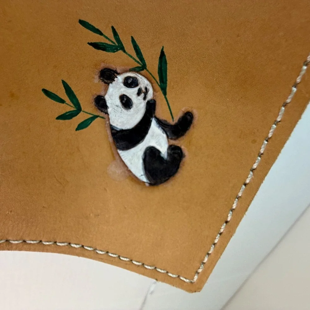 Vintage Hand Tooled Leather Panda Logo Bi-Fold Money Trucker Wallet‎